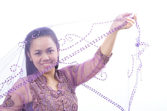 亞洲的泰國女紫色穆斯林服飾- banduang