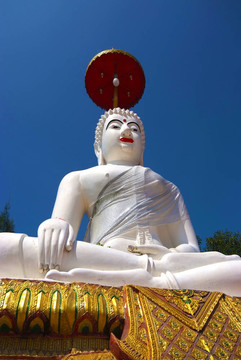 White Buddha的雕像