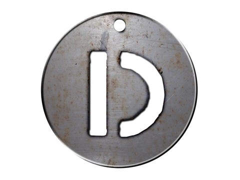 金屬字母表的一個字母