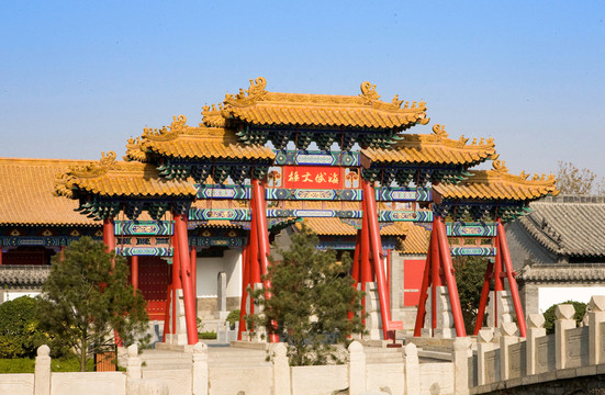濟南大明湖牌坊