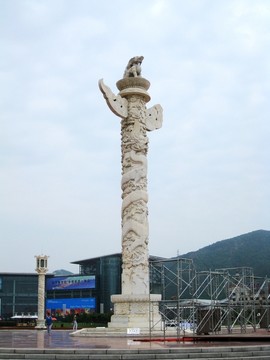 大連星海廣場(chǎng)華表