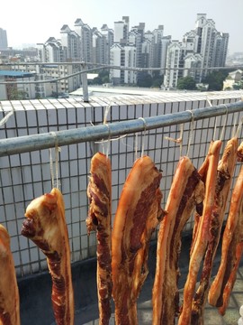 曬臘肉