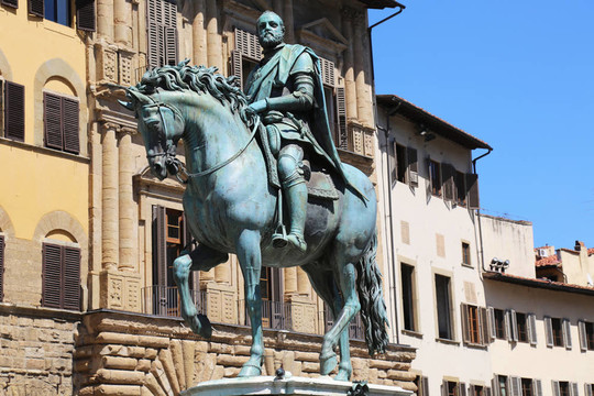 Cosimo de Medici的騎馬雕像