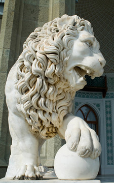 獅子雕塑