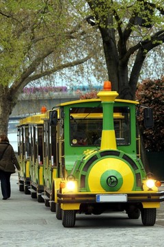 旅游列車