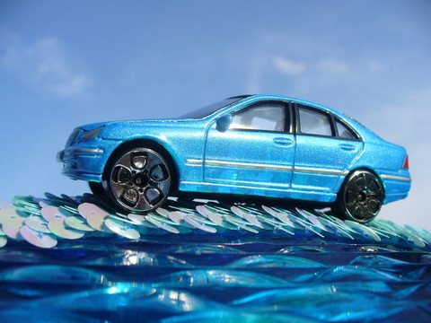 小型車
