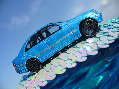 小型車