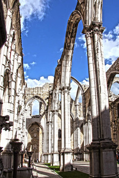 活動開放的屋頂做卡爾穆遺址在Lisbon；葡萄牙。