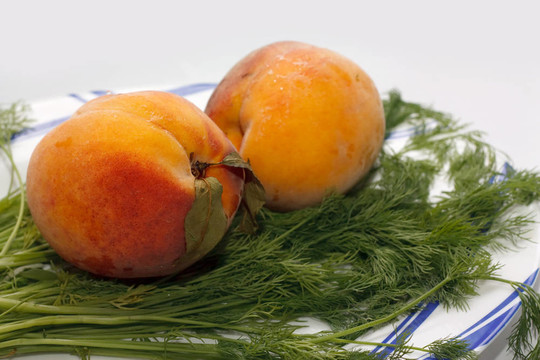 兩個(gè)桃