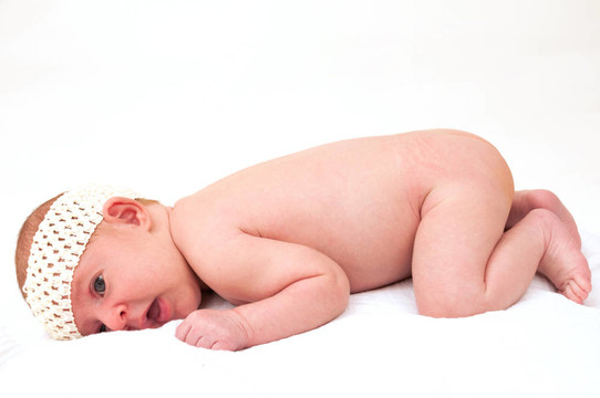 一個(gè)月大的嬰兒