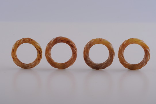 戰(zhàn)國玉環(huán) 絞絲紋玉環(huán)