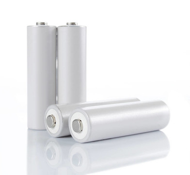 白色的AA電池