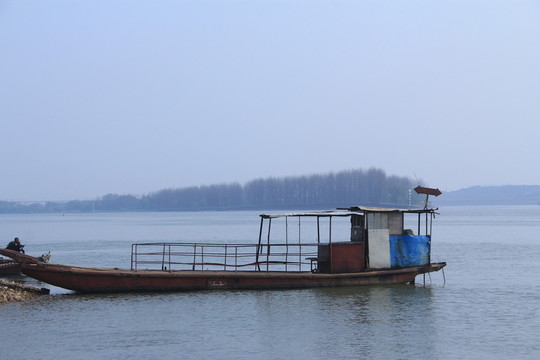 游船