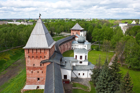諾夫哥羅德老塔Veliky Novgorod；俄羅斯宮；