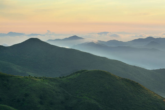 山日出