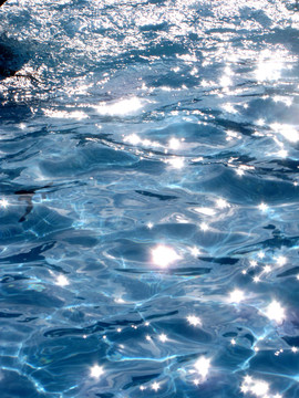 水