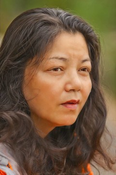 中國年輕女性戶外