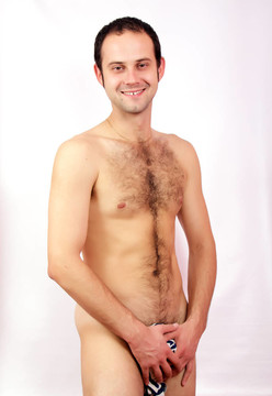 英俊的肌肉男