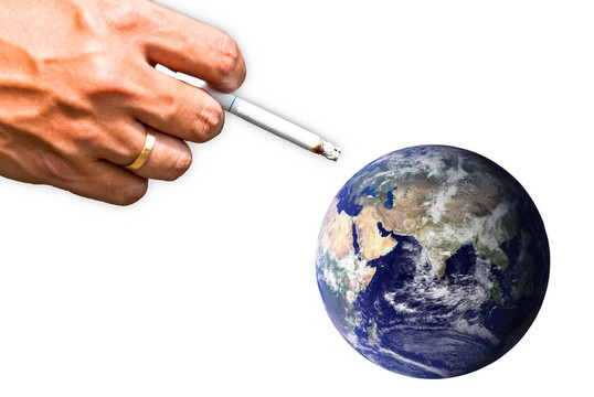 吸煙的地球