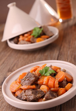 tajine；