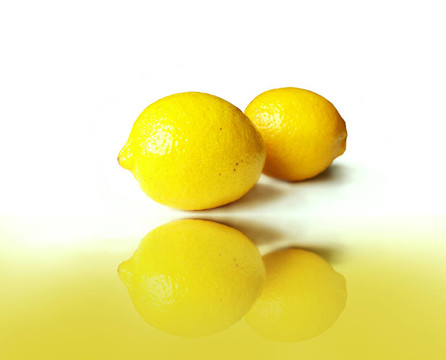 兩個(gè)檸檬