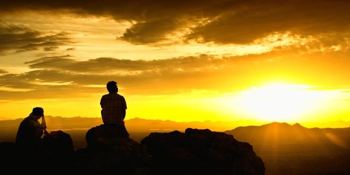 看沙漠的夕陽