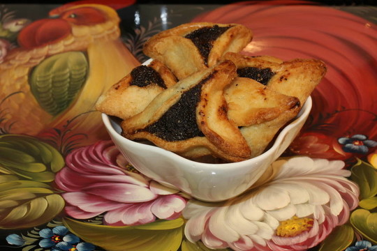 普珥節(jié)的猶太糕點(diǎn)hamantashen