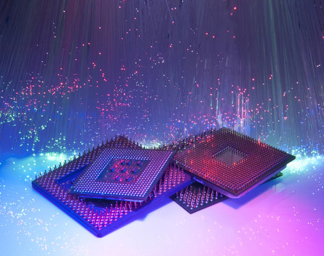 基于技術(shù)光纖背景的計算機中央微處理器