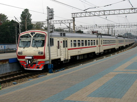 快速列車