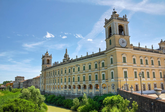 科洛爾諾的皇家宮殿。Emilia Romagna。意大利.