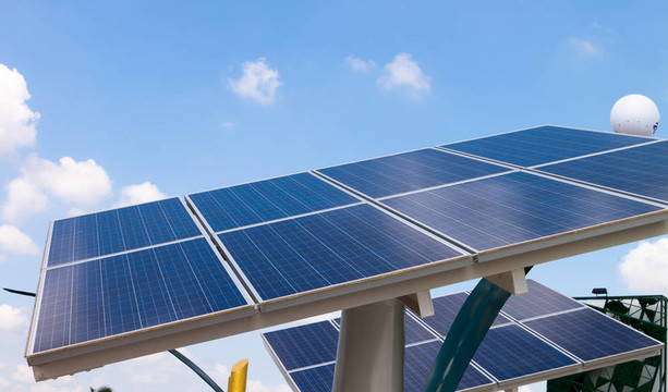 太陽能發(fā)電廠