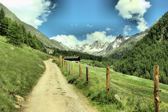 梅拉諾高山步道