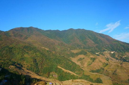 大山