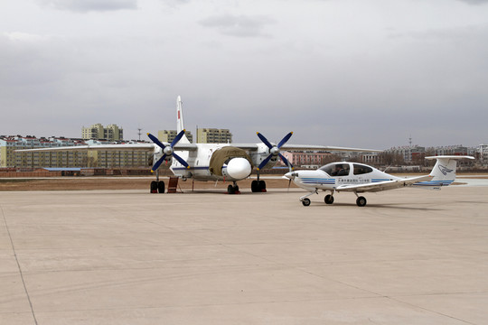 朝陽(yáng)機(jī)場(chǎng) 通用航空 飛機(jī)