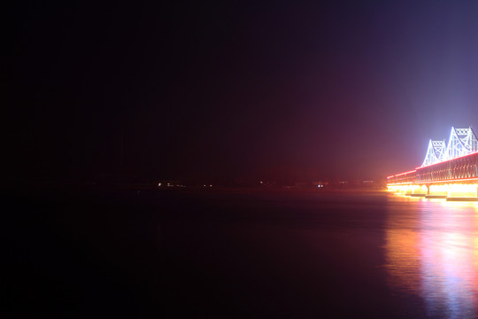 丹東 鴨綠江大橋 夜景