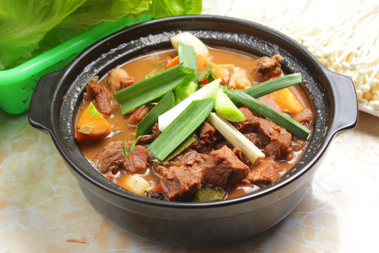 羊腩煲 羊肉煲 砂煲羊肉