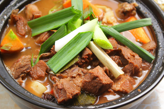 羊腩煲 羊肉煲 砂煲羊肉