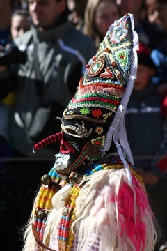 Mummer的面具和服裝