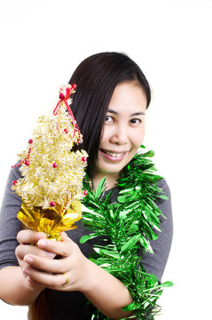 帶圣誕禮物的女士。
