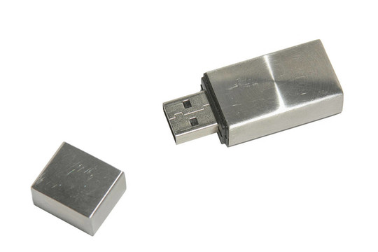 USB閃存驅(qū)動器