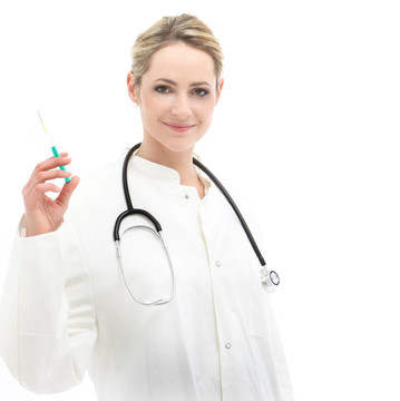 女醫(yī)生手持注射器