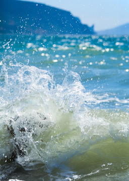 海浪波