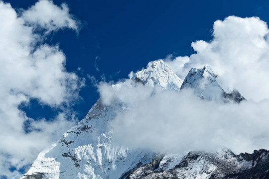 喜馬拉雅山景觀；Mount Ama Dablam