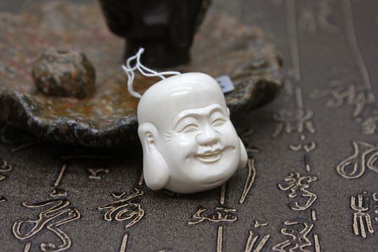 象牙吊墜圖片