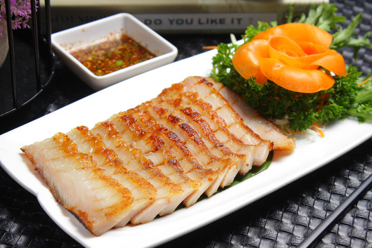 燒豬頸肉