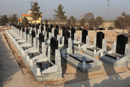 墓地墳地