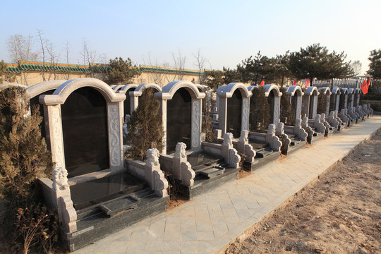 墓地墳地