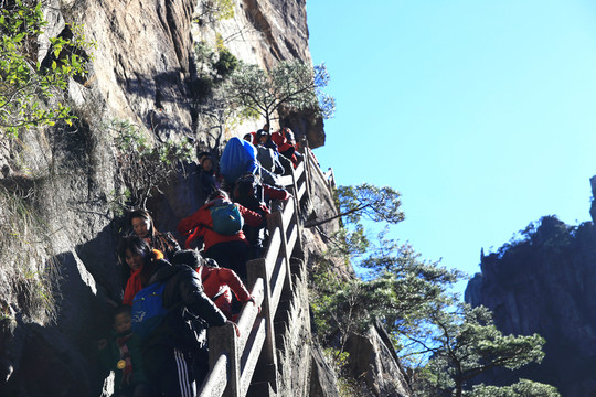 黃山 登山的游人