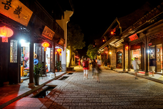 臺(tái)兒莊古城夜景