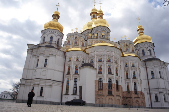 Pechersk Lavra寺；基輔